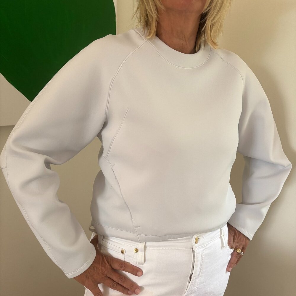 Lululemon Scuba Crewneck Sweatshirt – Light Grey, Size 8